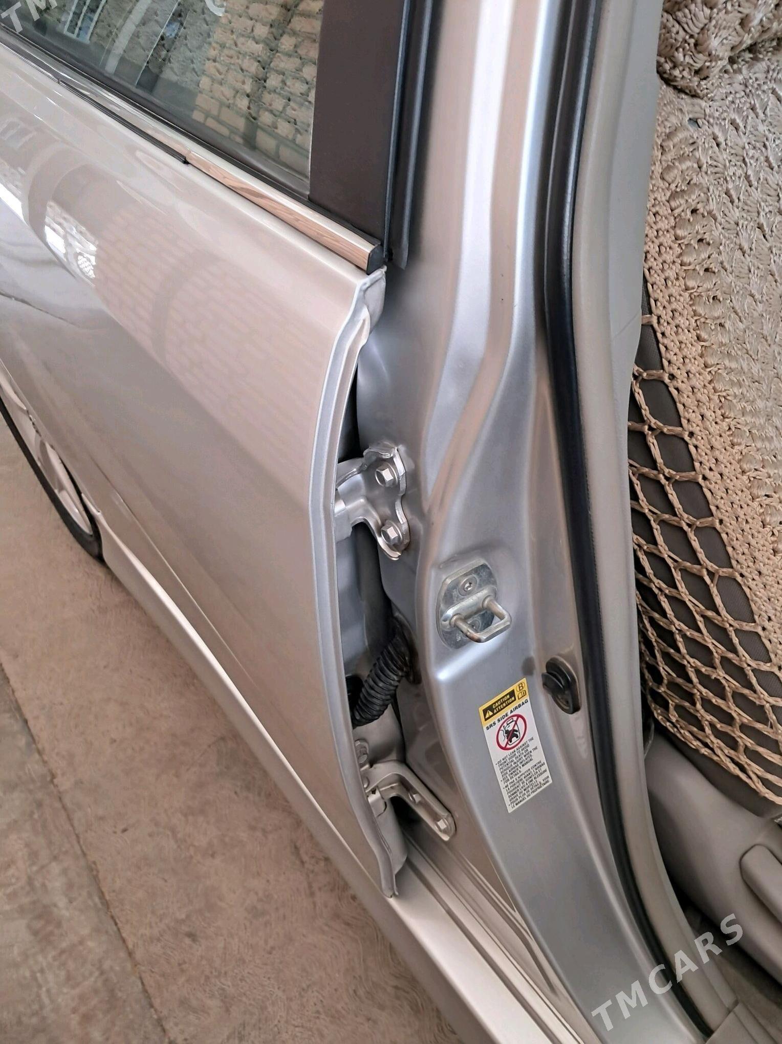 Toyota Camry 2011 - 260 000 TMT - Mary - img 5