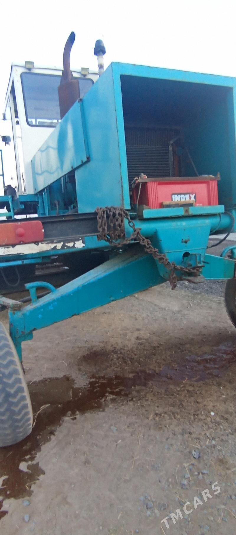 MTZ 80 2014 - 240 000 TMT - Бузмеин - img 2