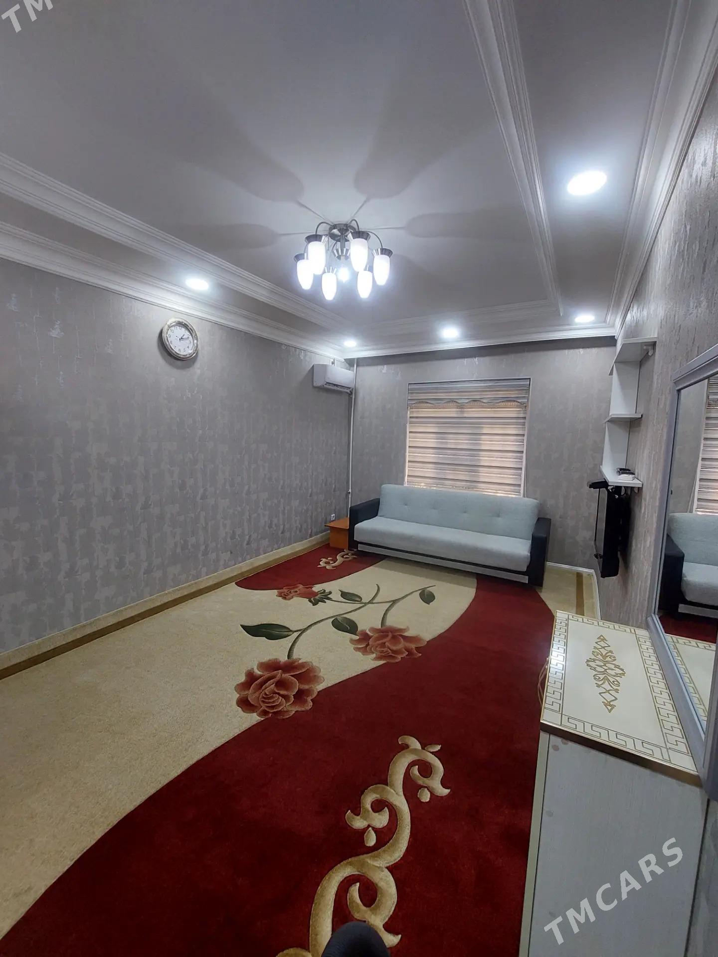 Arenda jay - Гаудан "В" - img 1