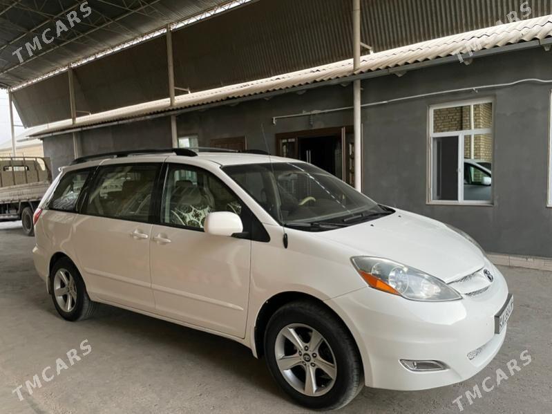 Toyota Sienna 2007 - 240 000 TMT - Mary - img 1