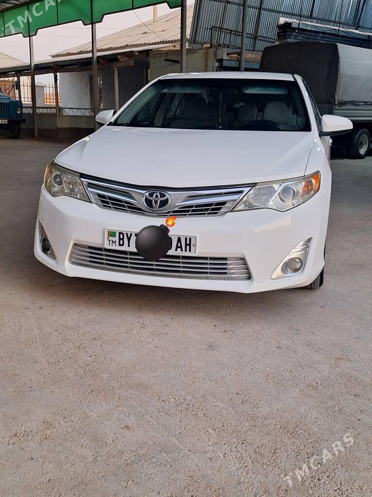 Toyota Camry 2012 - 250 000 TMT - Гёкдепе - img 4