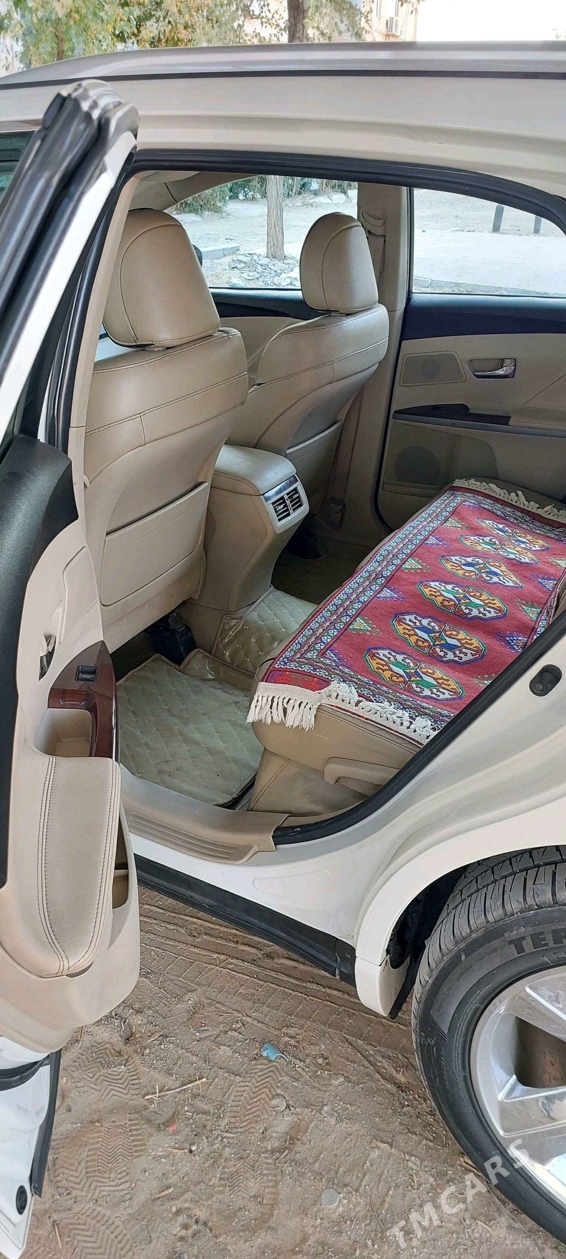 Toyota Venza 2010 - 260 000 TMT - Сейди - img 5