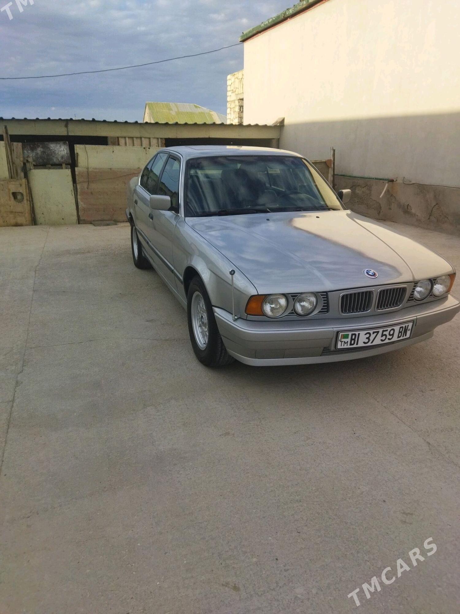BMW E34 1990 - 70 000 TMT - Туркменбаши - img 7