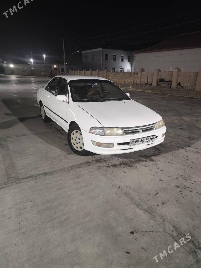 Toyota Carina 1995 - 50 000 TMT - Мары - img 1