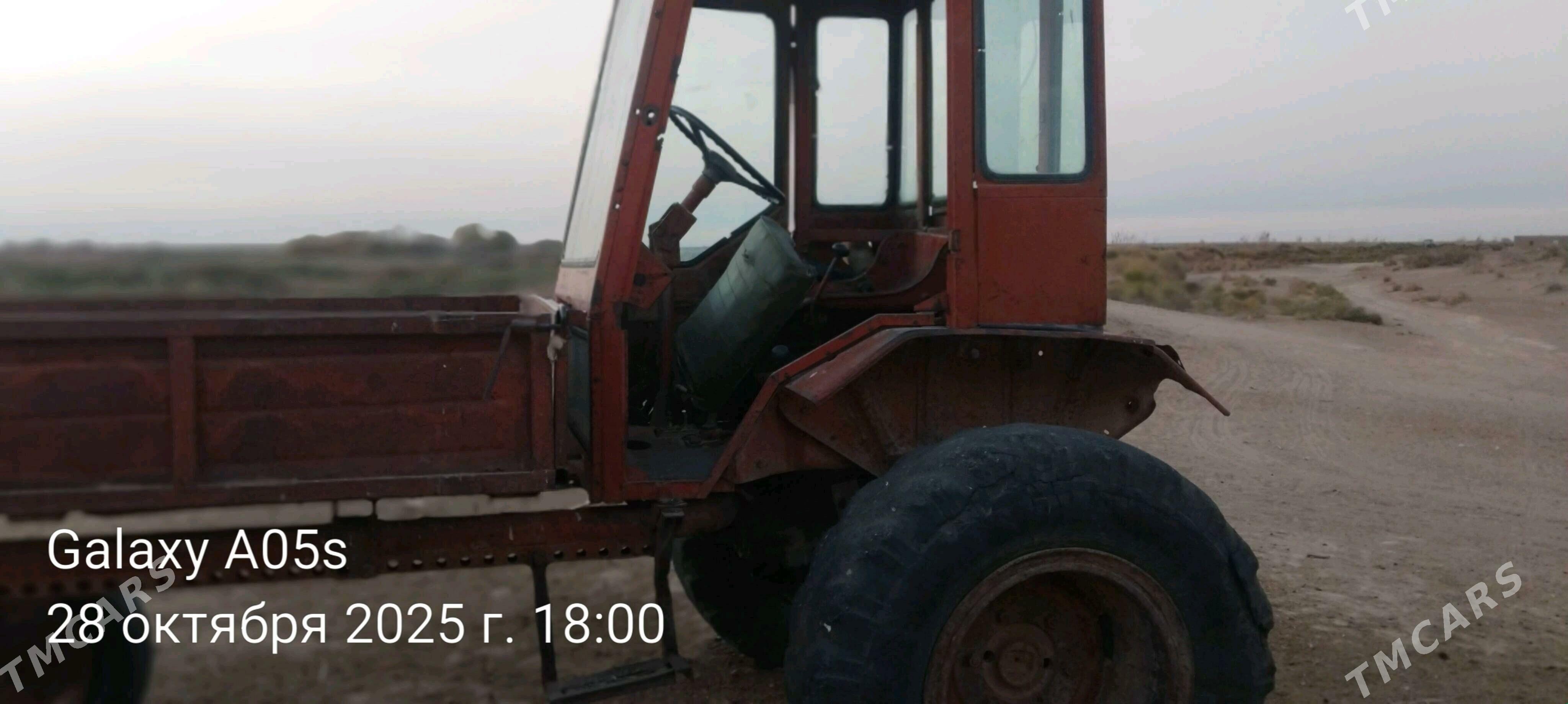 MTZ T-28 1988 - 7 000 TMT - Garagum etraby - img 3