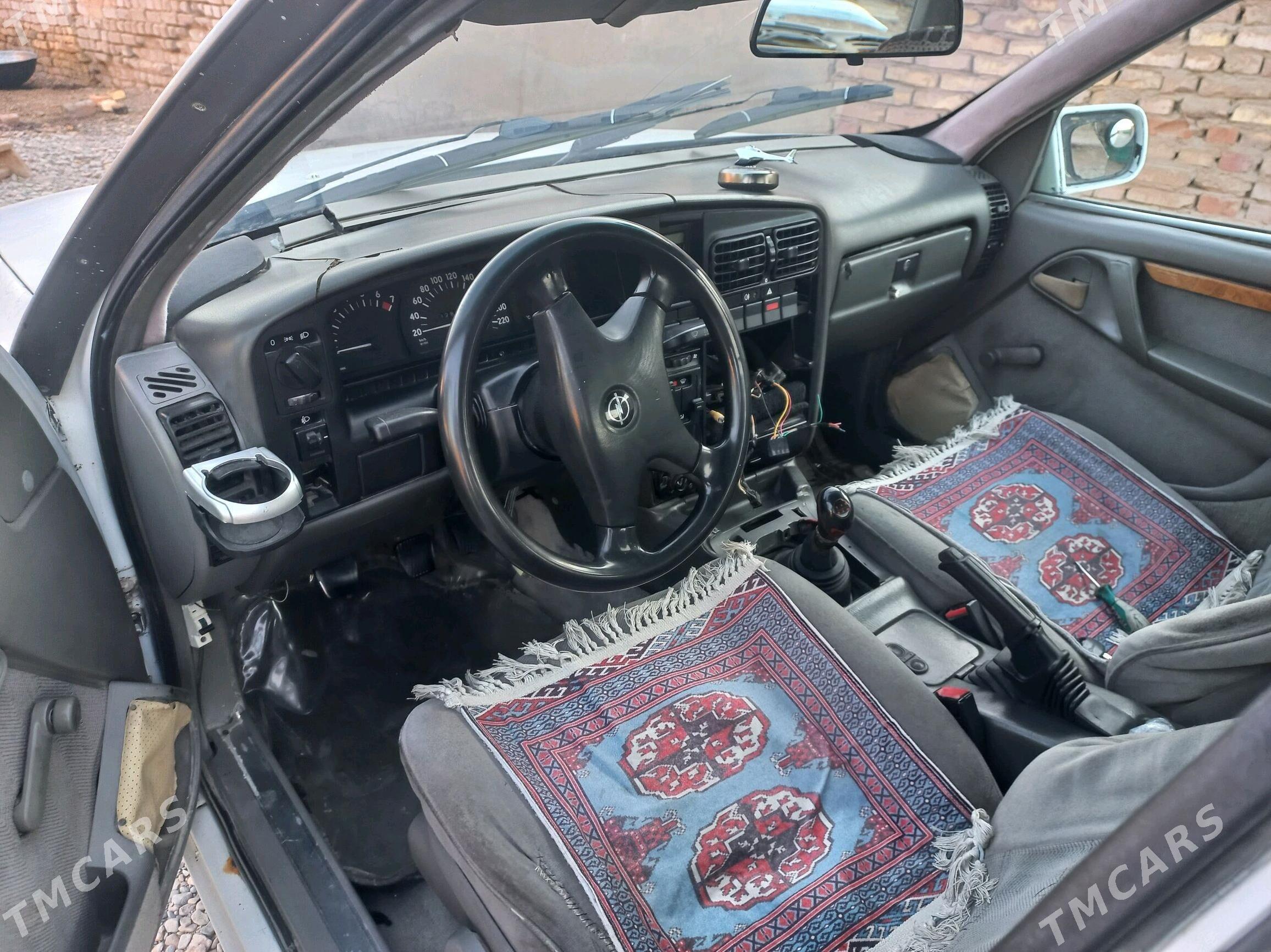 Opel Omega 1996 - 15 000 TMT - Tejen - img 4