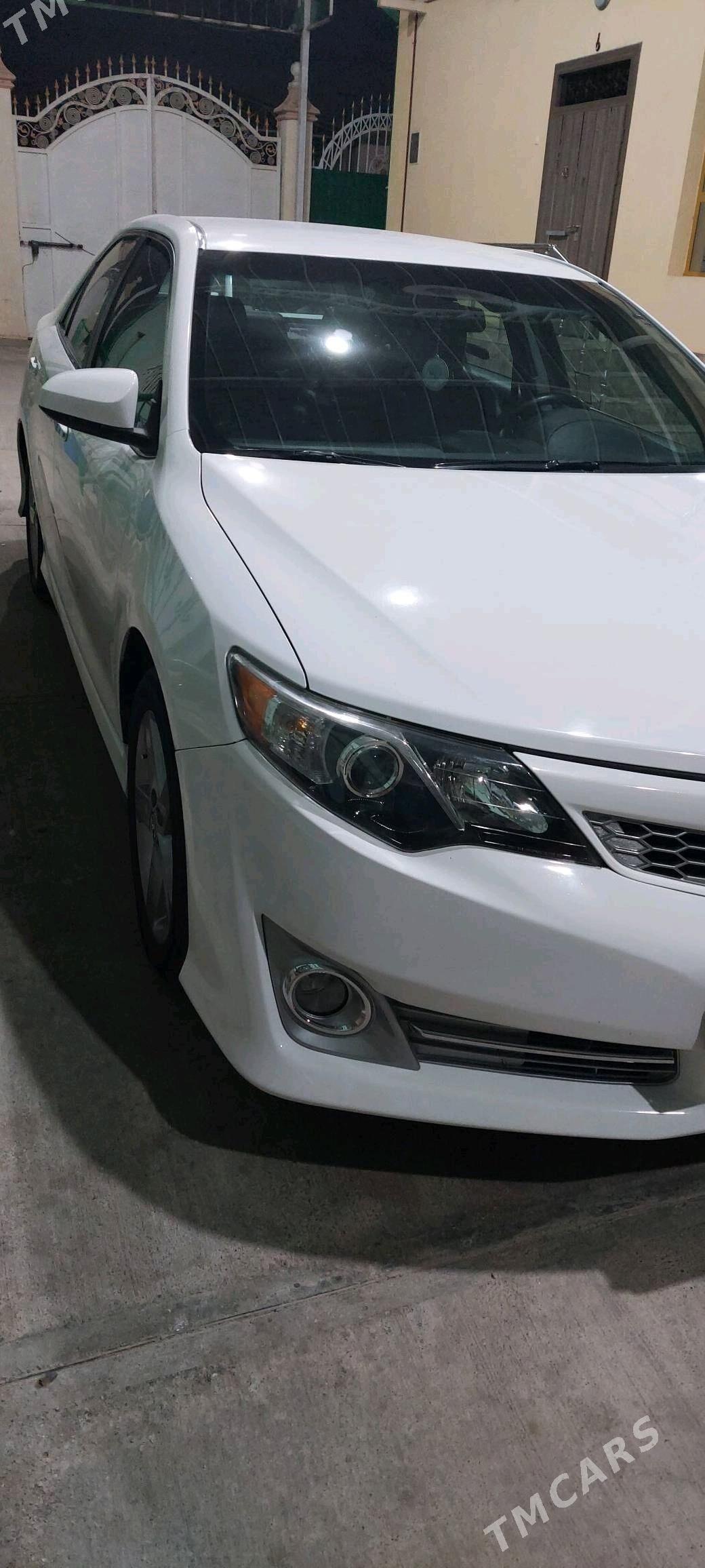Toyota Camry 2014 - 240 000 TMT - Ашхабад - img 3