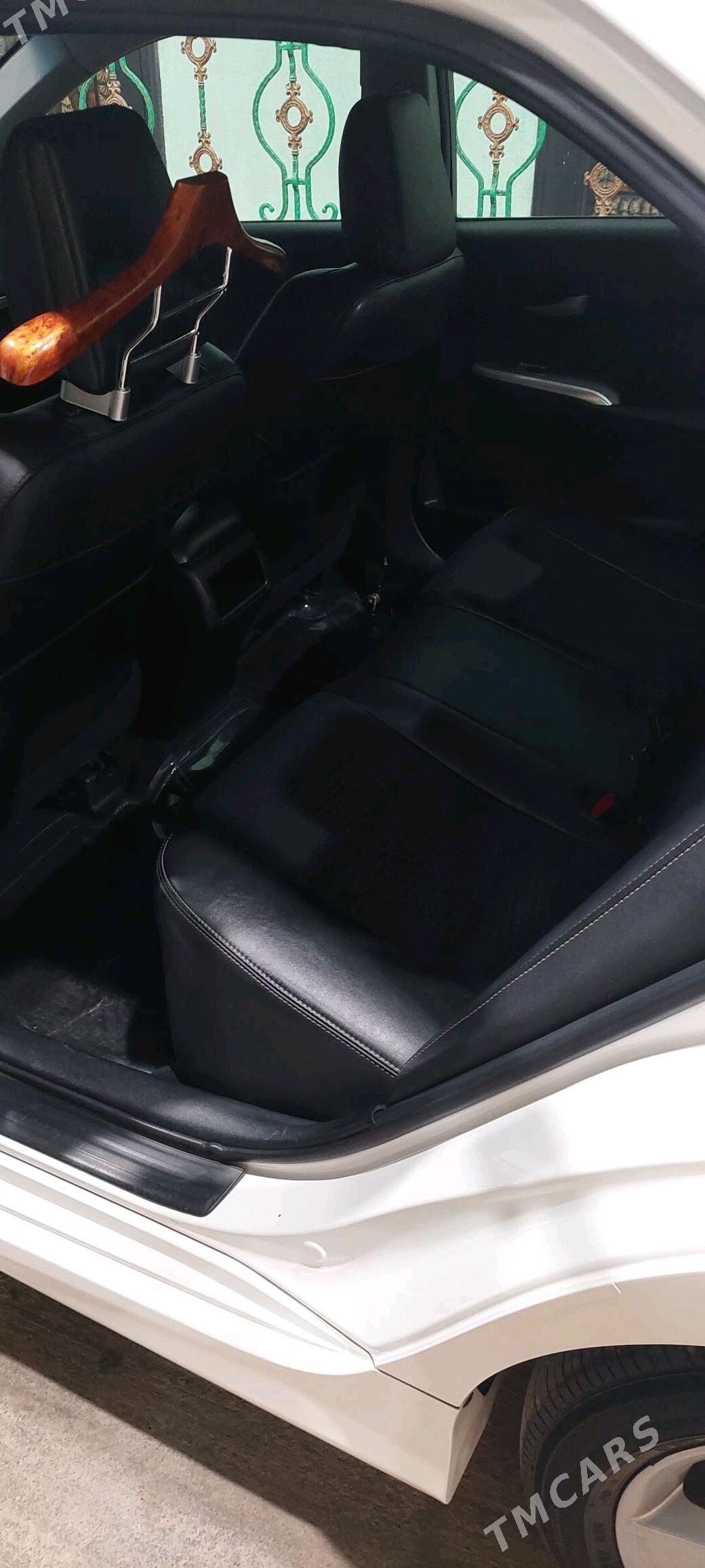 Toyota Camry 2014 - 240 000 TMT - Ашхабад - img 7