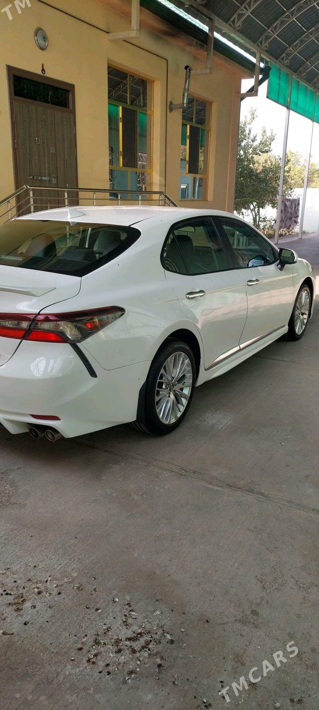 Toyota Camry 2020 - 260 000 TMT - Ашхабад - img 3