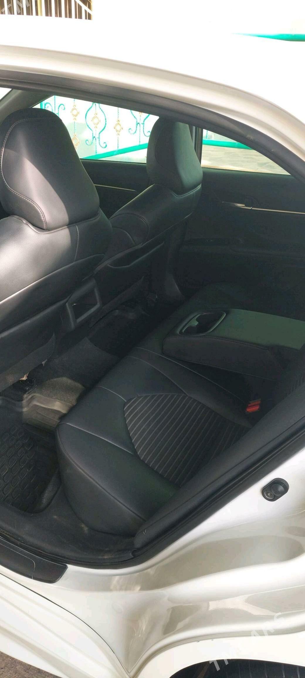 Toyota Camry 2020 - 260 000 TMT - Ашхабад - img 4