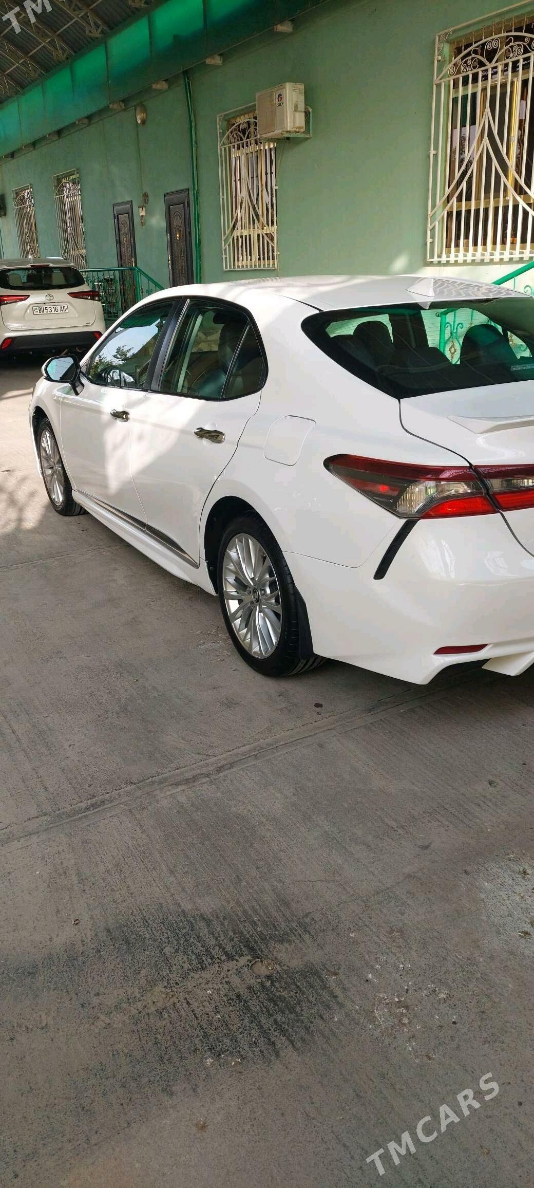 Toyota Camry 2020 - 260 000 TMT - Ашхабад - img 2