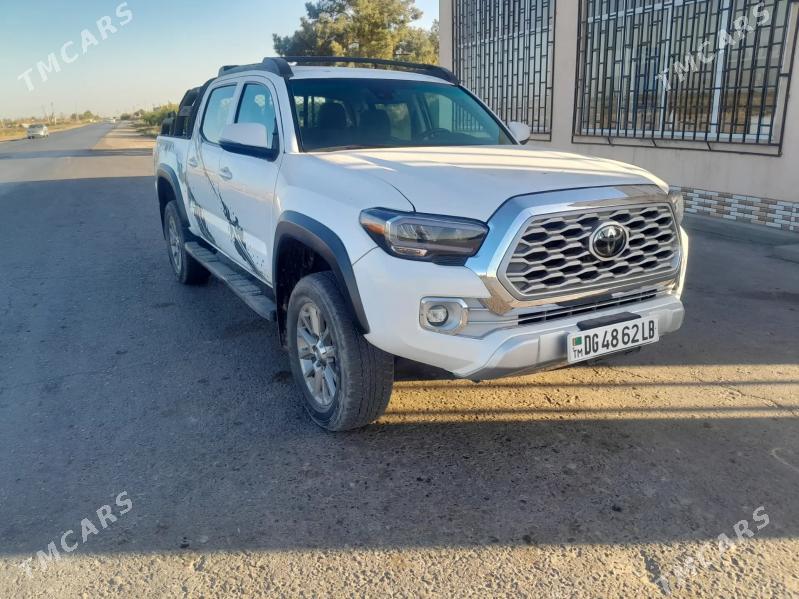 Toyota Tacoma 2022 - 395 000 TMT - Туркменабат - img 7