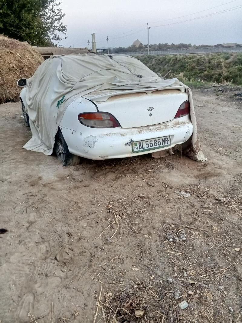 хундай Элантра 10 000 TMT - Мургап - img 1