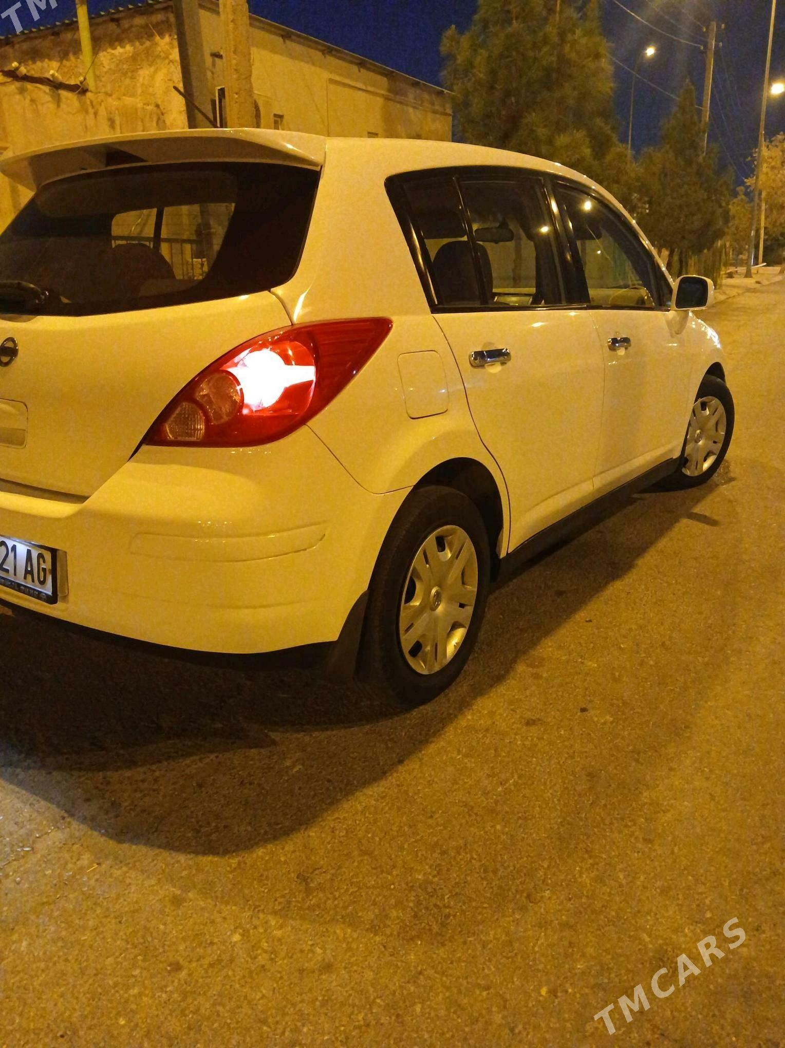 Nissan Versa 2010 - 132 000 TMT - Aşgabat - img 1