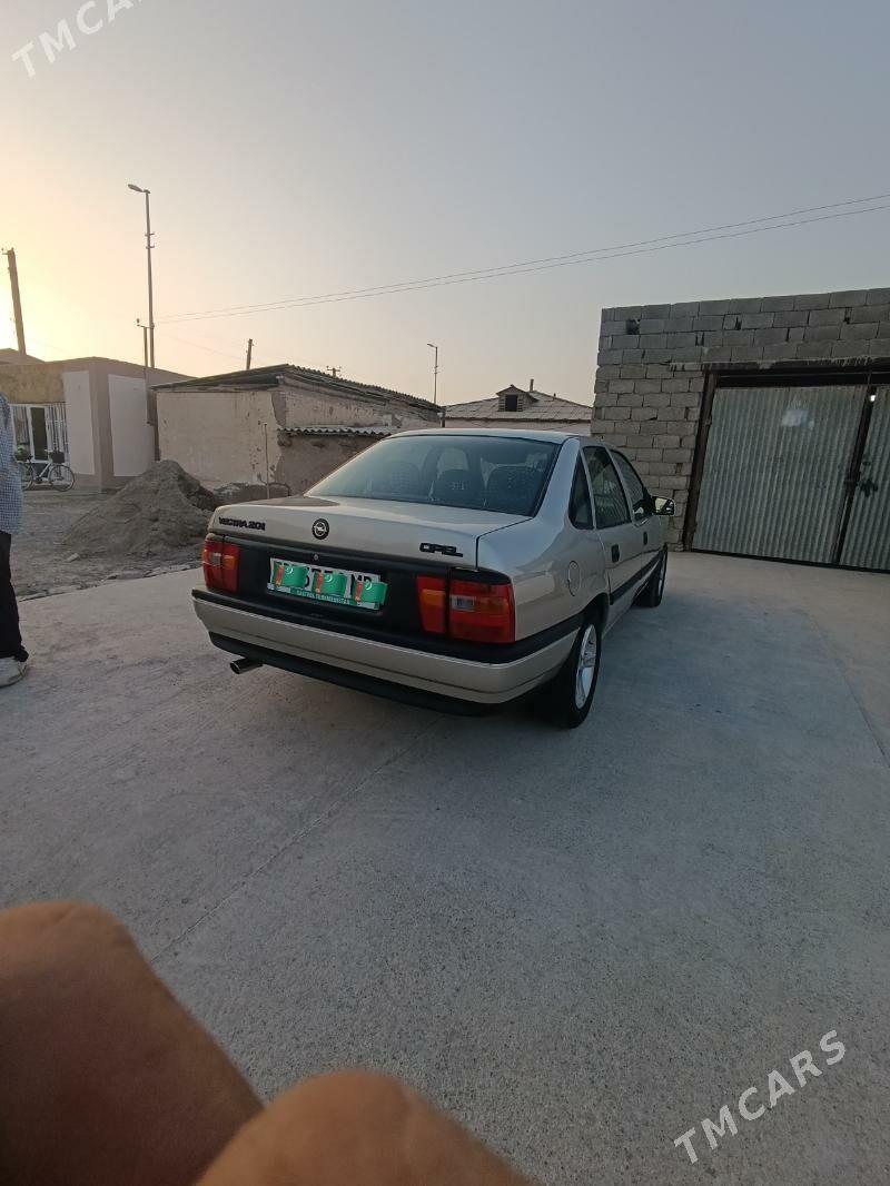 Opel Vectra 1990 - 50 000 TMT - Mary - img 5