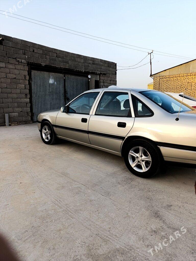 Opel Vectra 1990 - 50 000 TMT - Mary - img 3