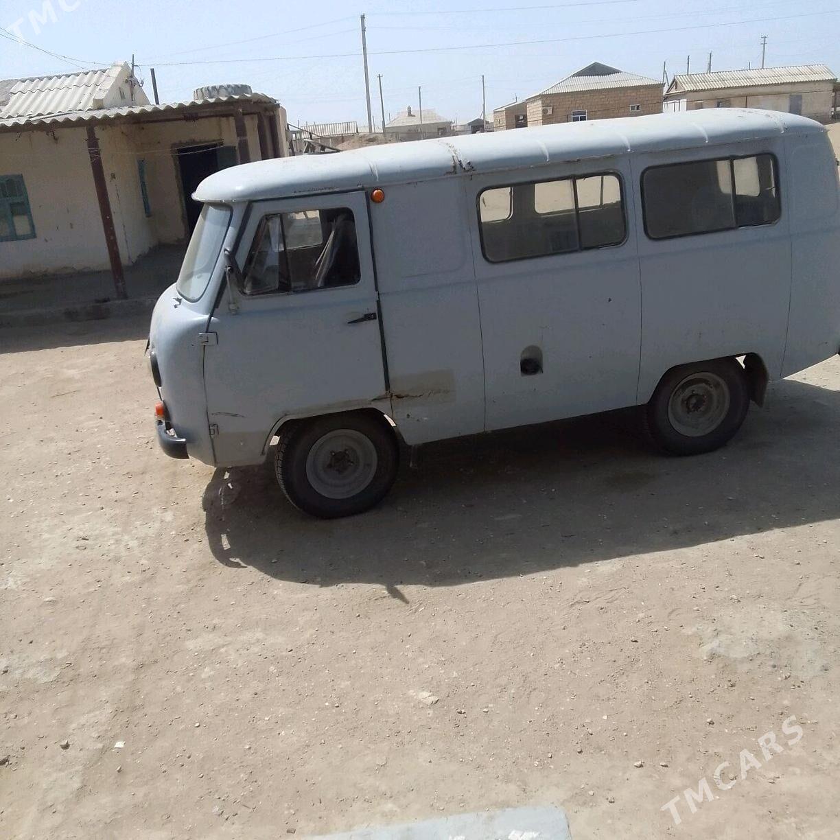 UAZ 2206 1999 - 15 000 TMT - Esenguly - img 2