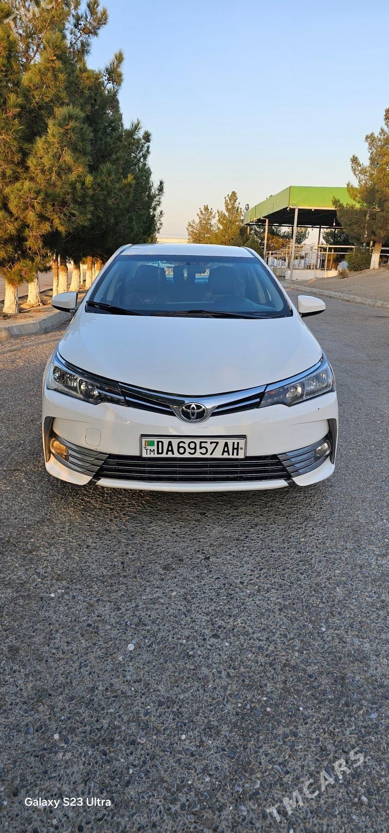 Toyota Corolla 2016 - 185 000 TMT - Бахарден - img 4