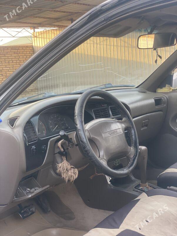 Toyota Camry 1993 - 95 000 TMT - Мары - img 8