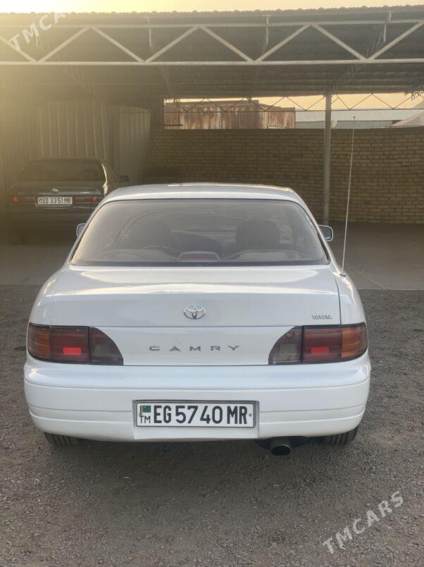 Toyota Camry 1993 - 95 000 TMT - Мары - img 4