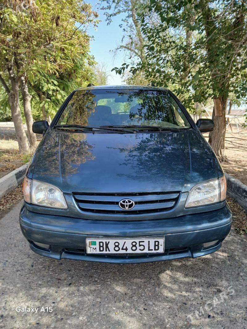 Toyota Sienna 2001 - 160 000 TMT - Mary - img 6
