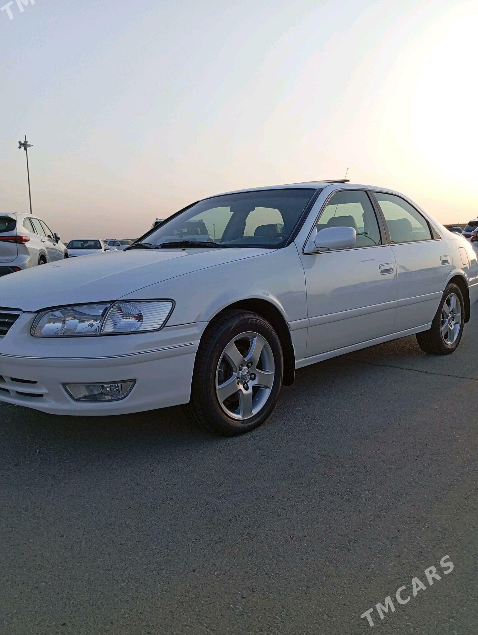 Toyota Camry 2001 - 170 000 TMT - "Altyn Asyr" Gündogar bazary (Jygyllyk) - img 6