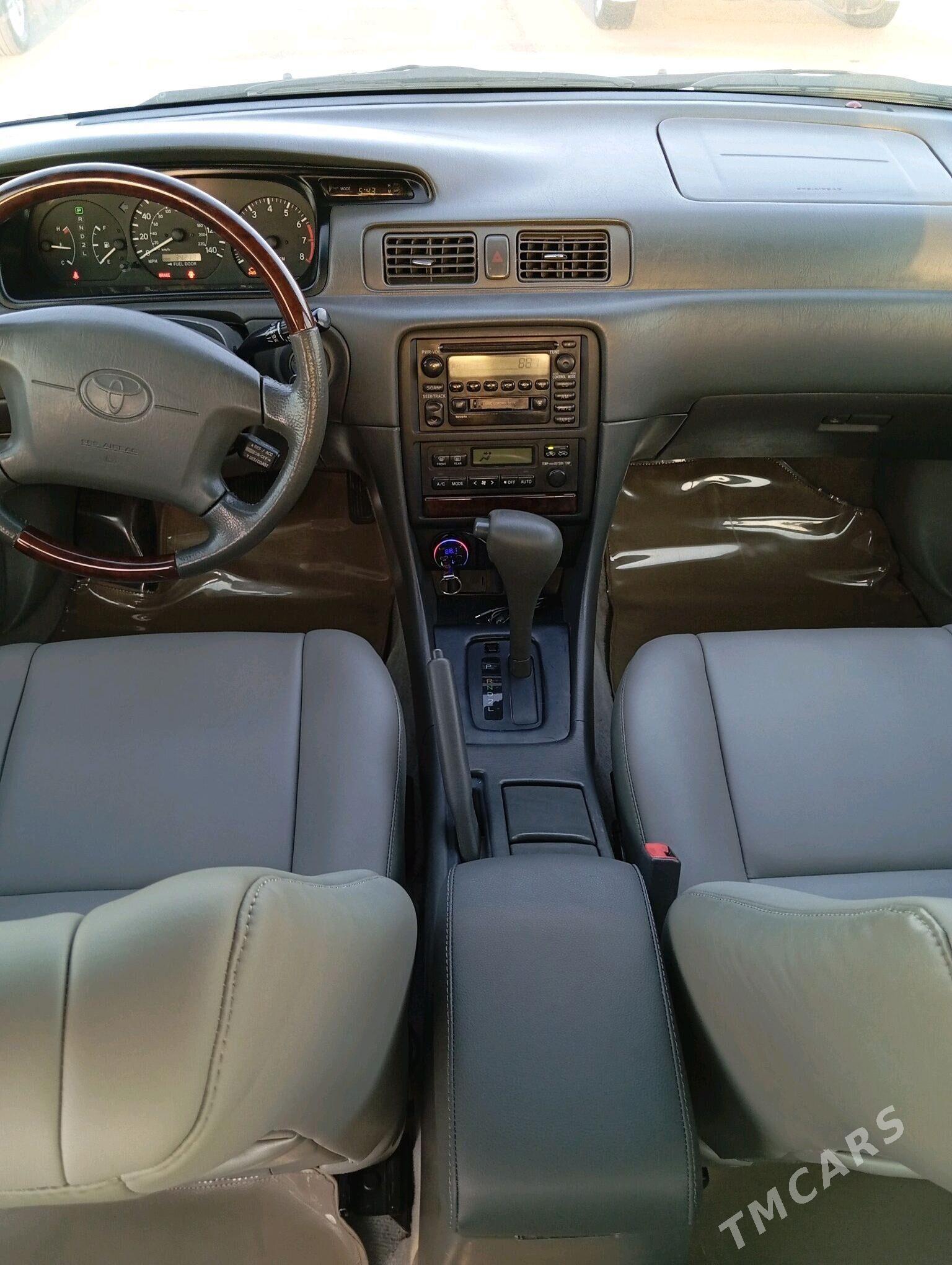 Toyota Camry 2001 - 170 000 TMT - "Altyn Asyr" Gündogar bazary (Jygyllyk) - img 7