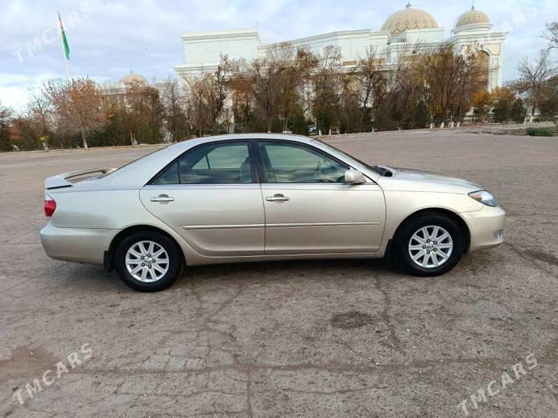 Toyota Camry 2005 - 190 000 TMT - Дашогуз - img 3