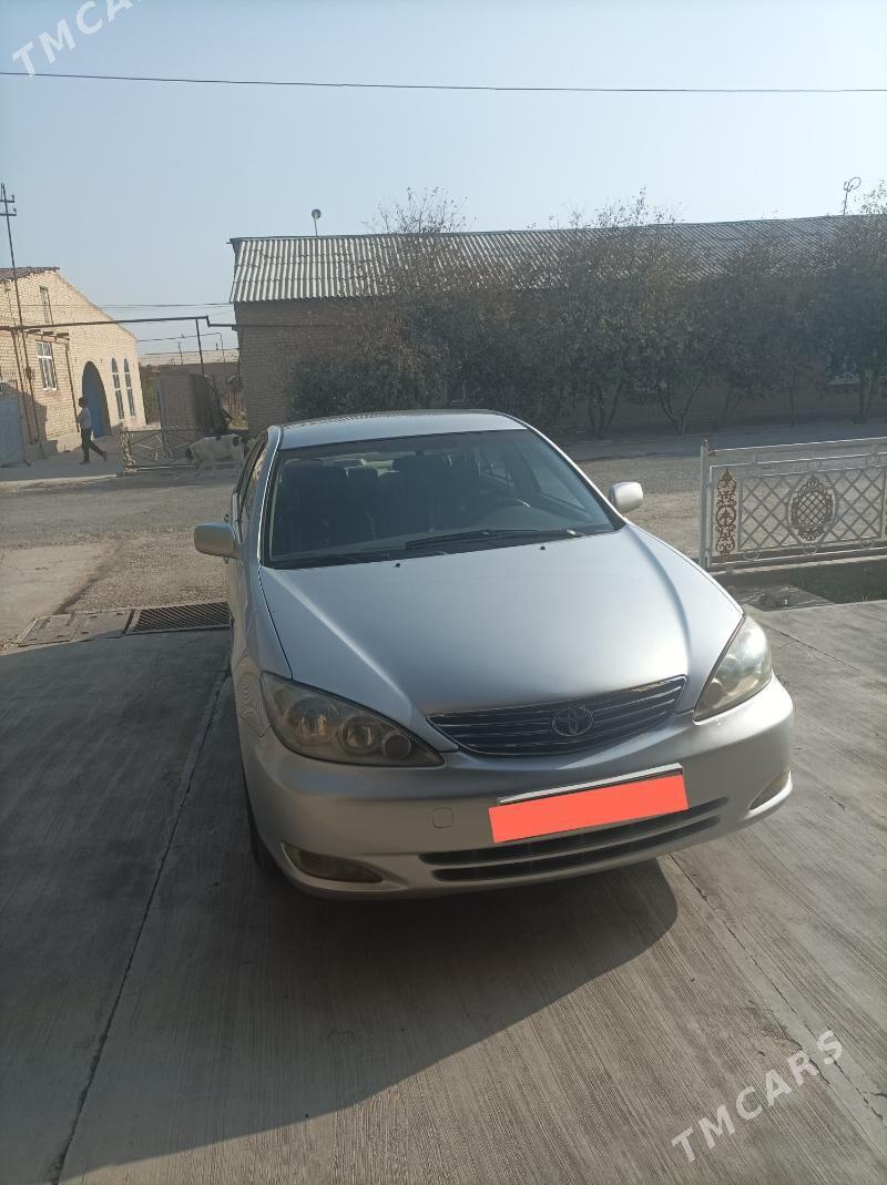 Toyota Camry 2003 - 145 000 TMT - Сакар - img 1