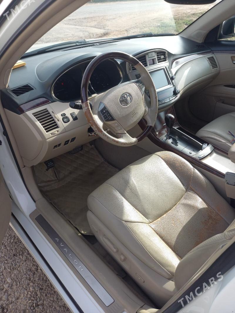 Toyota Avalon 2011 - 310 000 TMT - Серахс - img 1