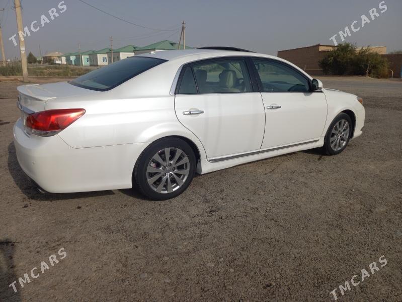 Toyota Avalon 2011 - 310 000 TMT - Серахс - img 5