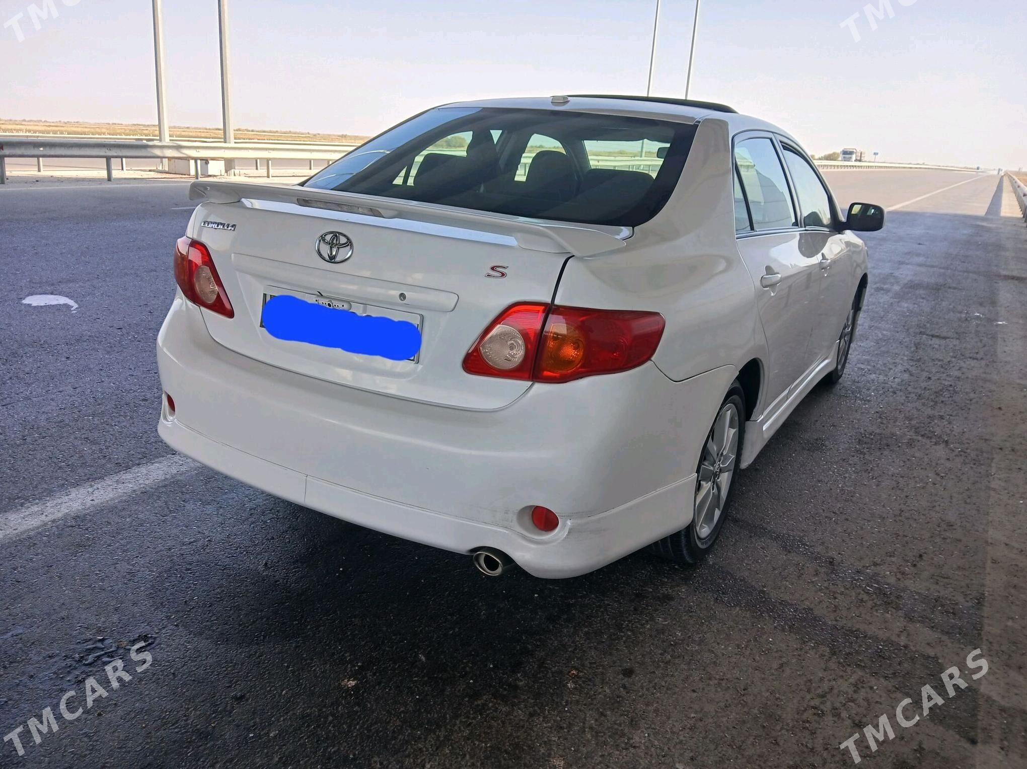 Toyota Corolla 2009 - 150 000 TMT - Kaka - img 4