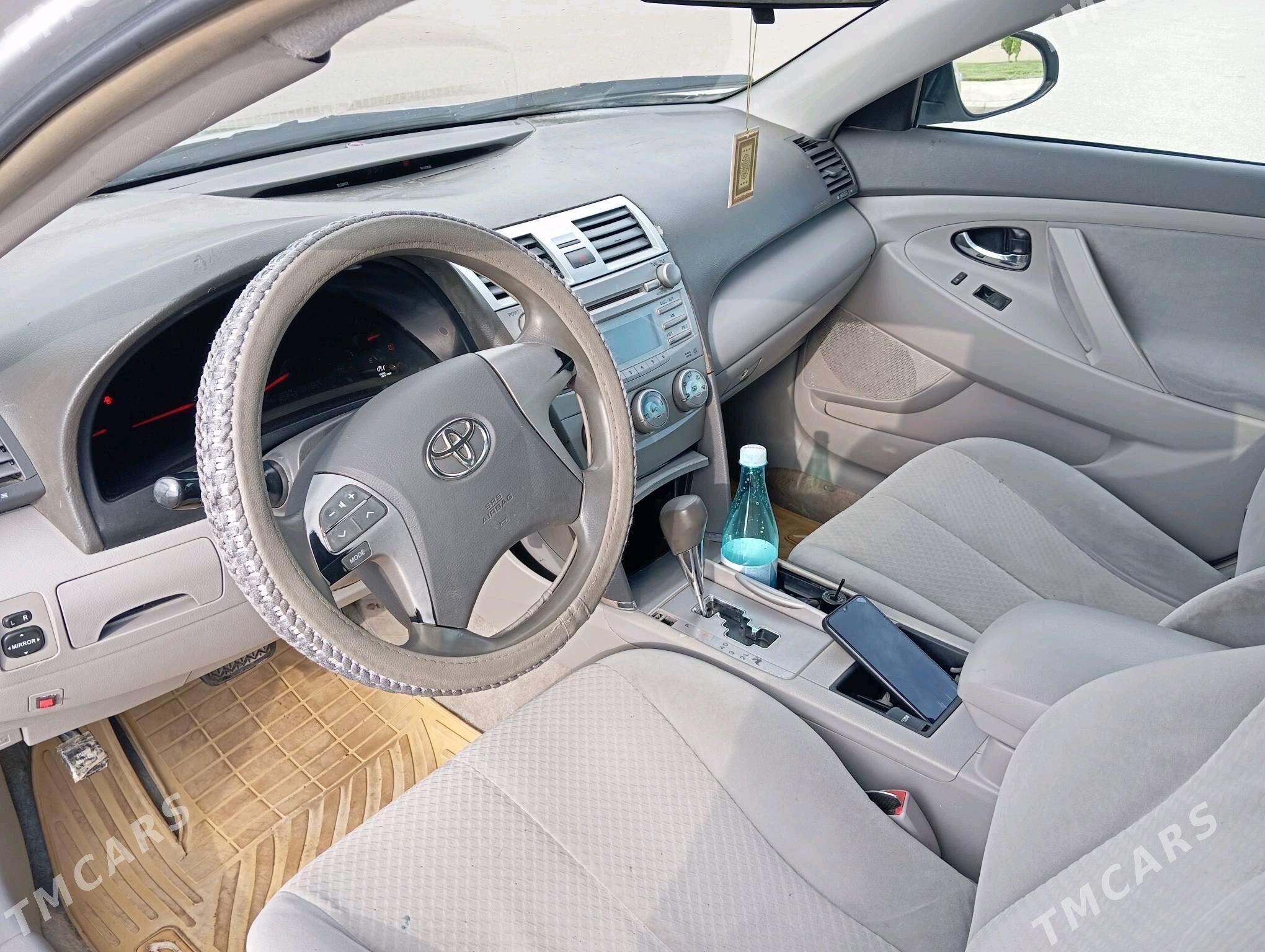 Toyota Camry 2007 - 150 000 TMT - Дашогуз - img 11