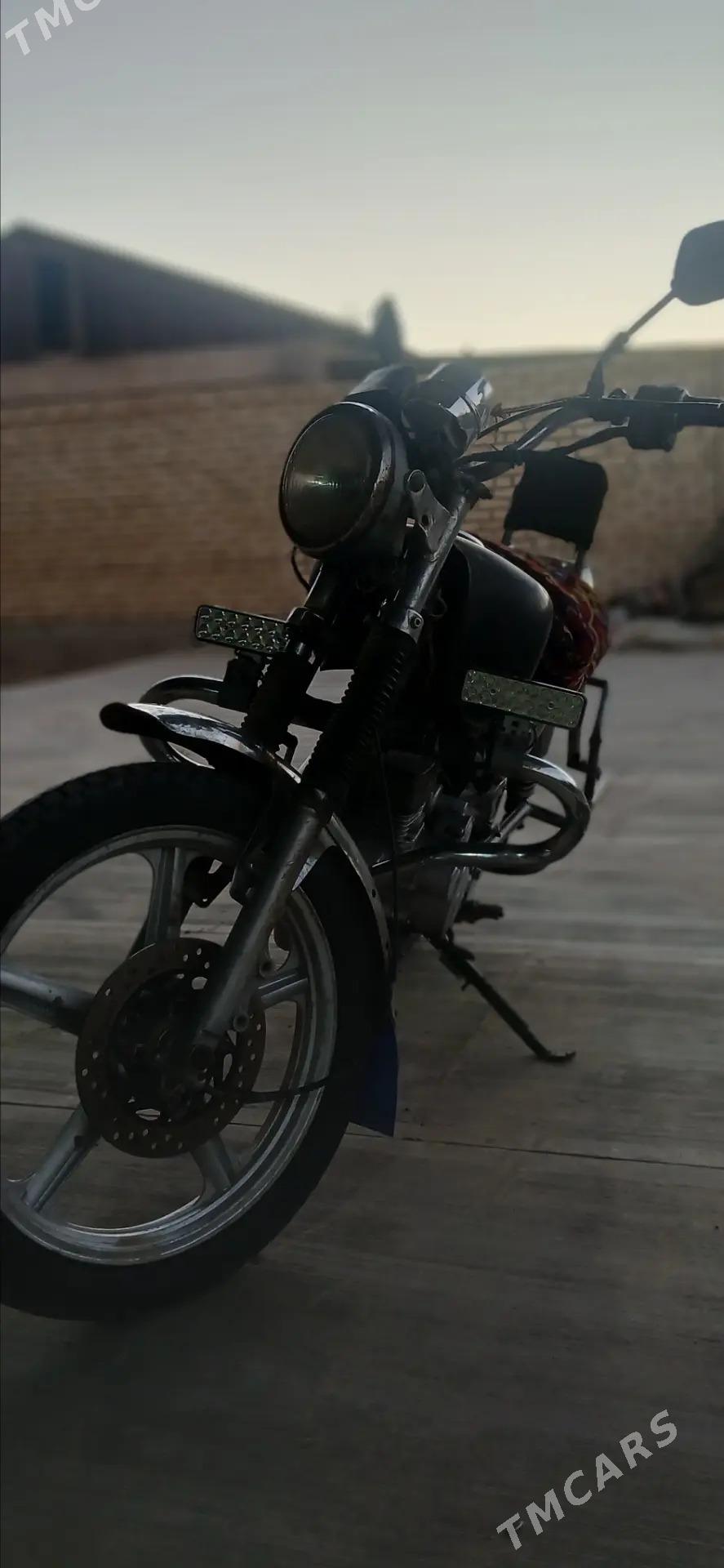 Fekon FK150-8G 2014 - 8 000 TMT - Saýat - img 1