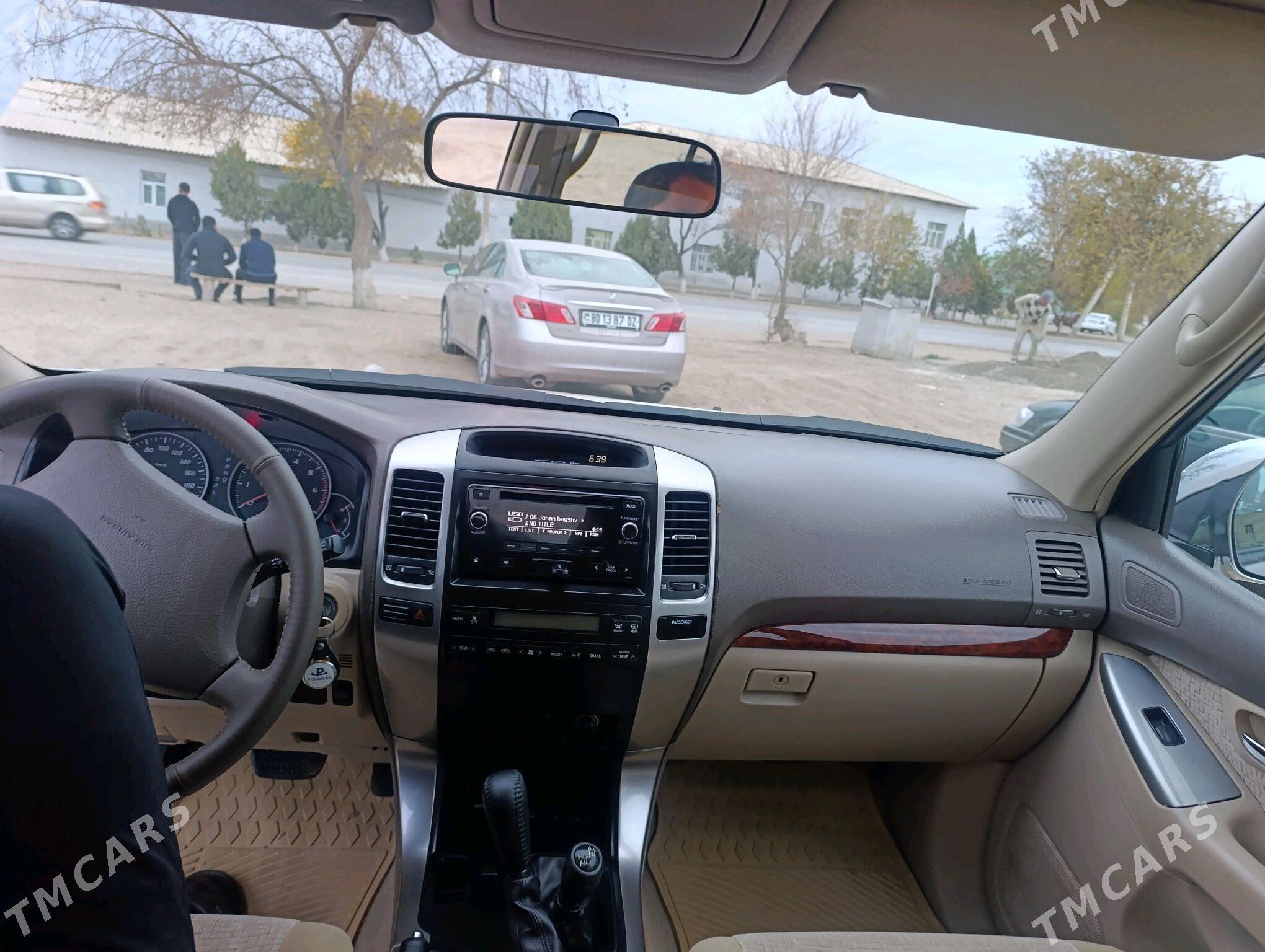 Toyota Land Cruiser Prado 2004 - 330 000 TMT - Köneürgenç - img 4