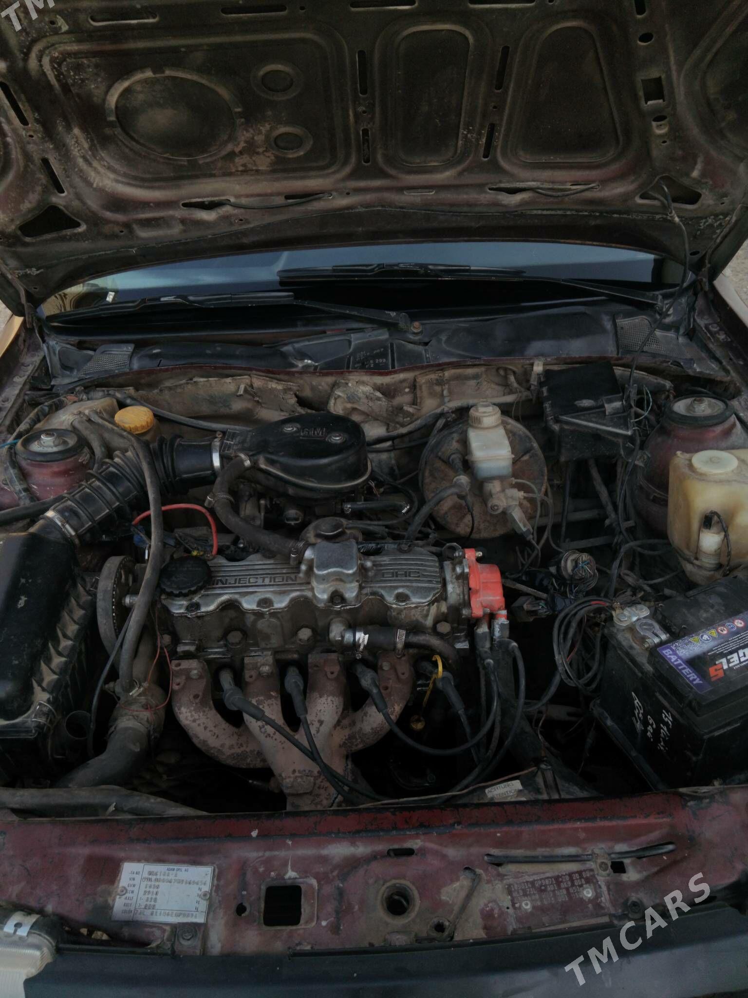 Opel Vectra 1991 - 30 000 TMT - Мары - img 2