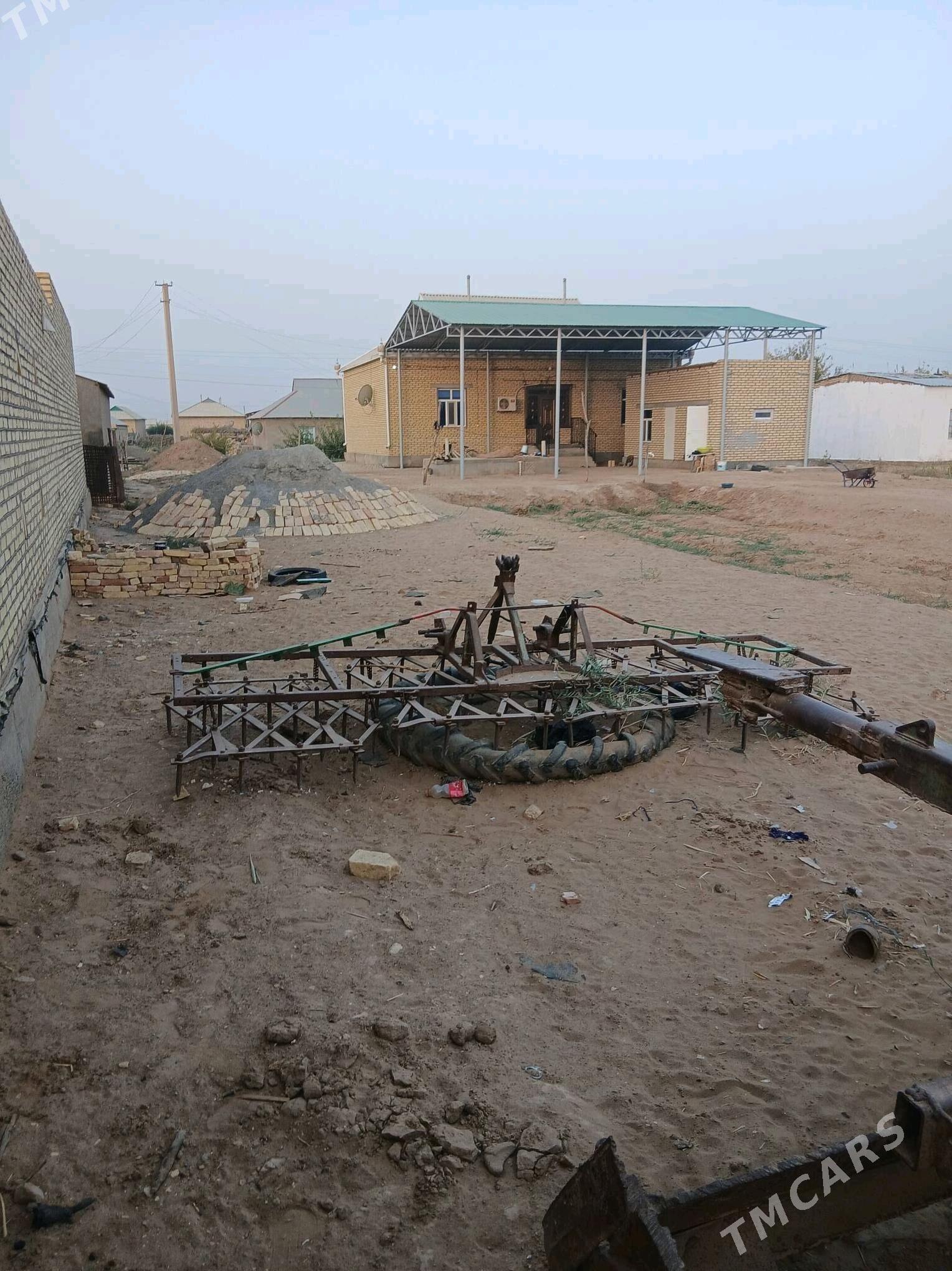 MTZ T-28 1989 - 60 000 TMT - Babadaýhan - img 5