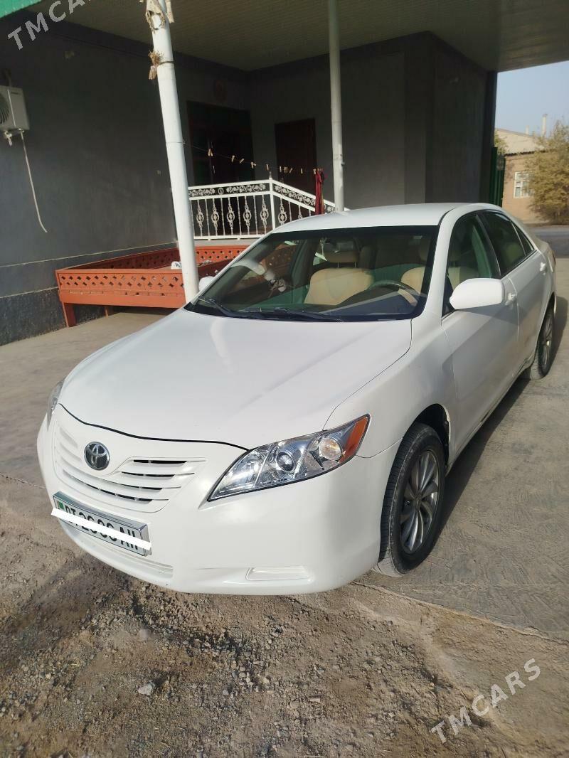 Toyota Camry 2007 - 170 000 TMT - Бабадайхан - img 2