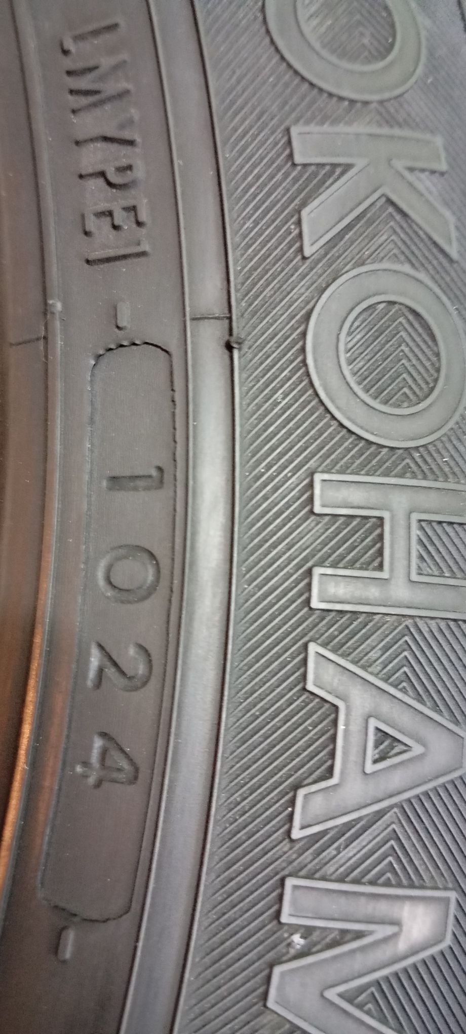 215 55 17 YOKOHAMA 3 500 TMT - Бедев - img 3