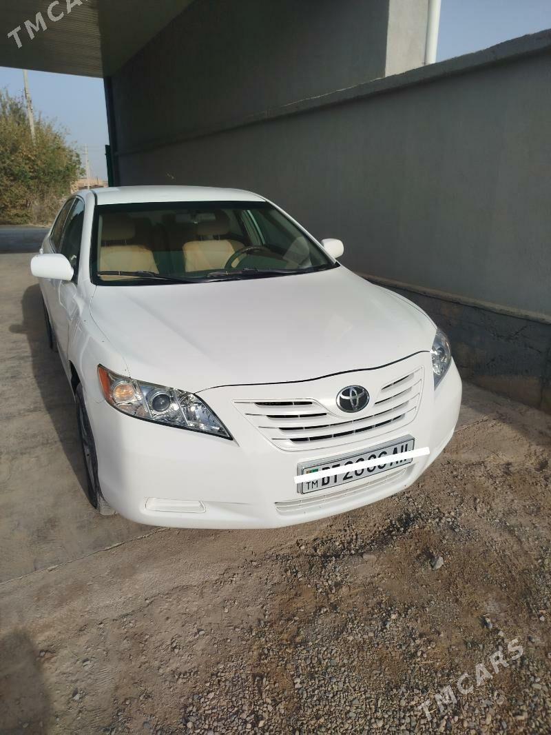 Toyota Camry 2007 - 170 000 TMT - Бабадайхан - img 1