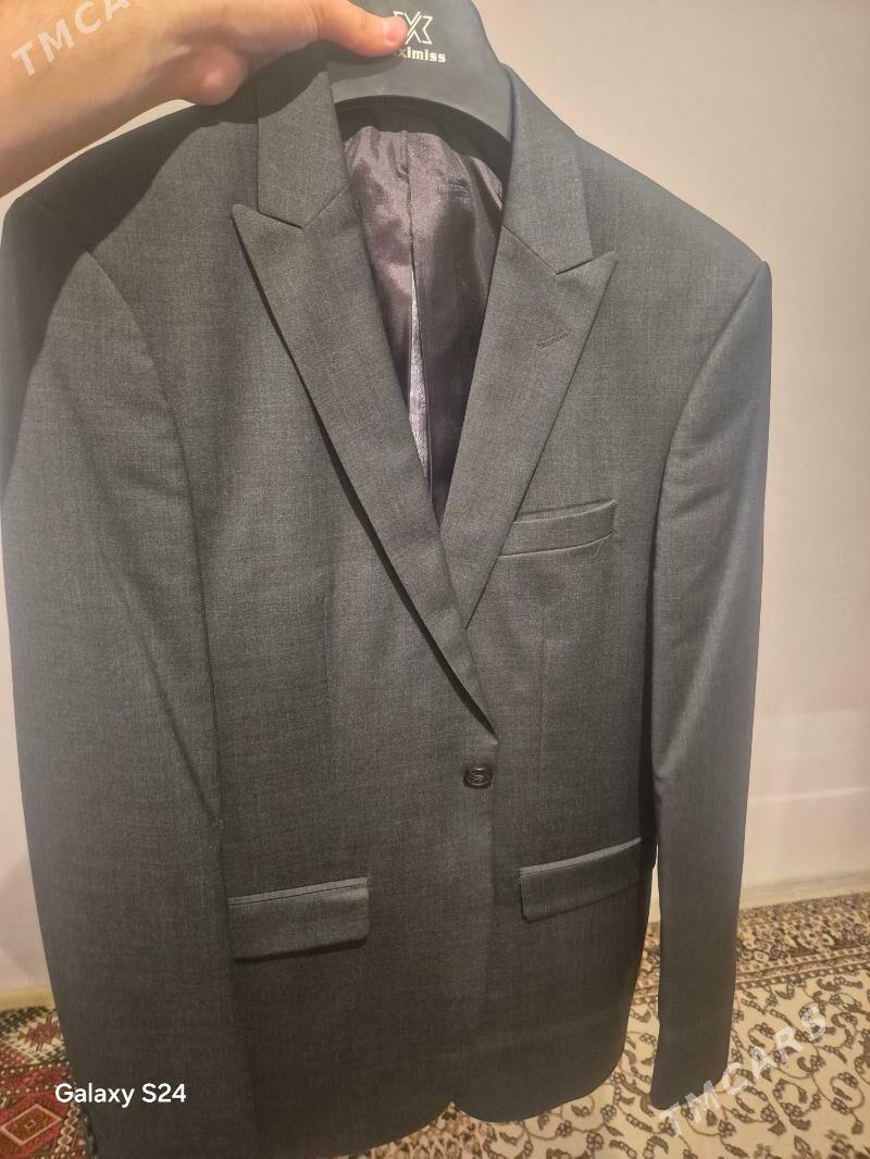 kastýum troýka - Türkmenabat - img 1