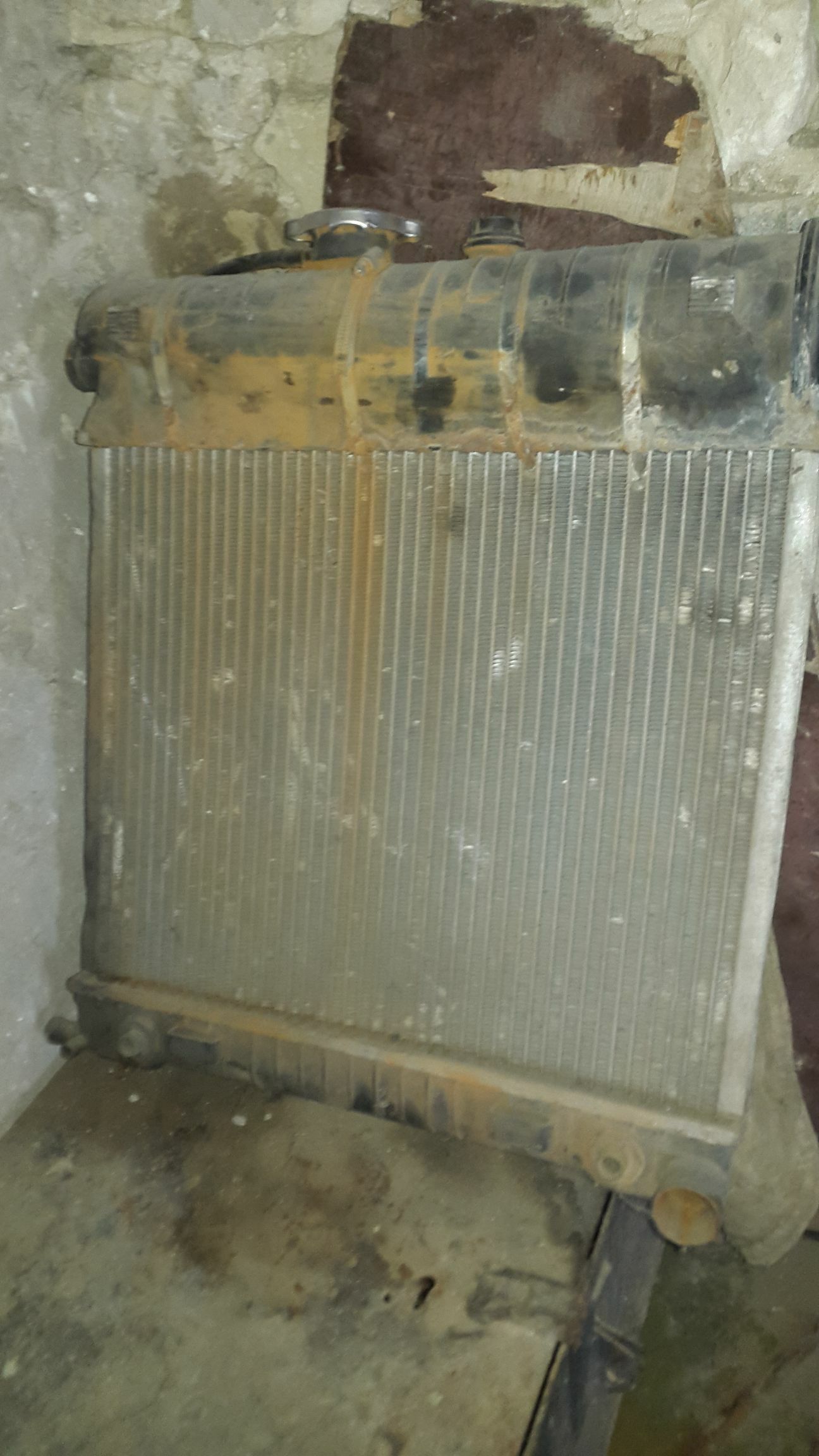 Mersedes 210 mator 100 TMT - Gyzylarbat - img 2