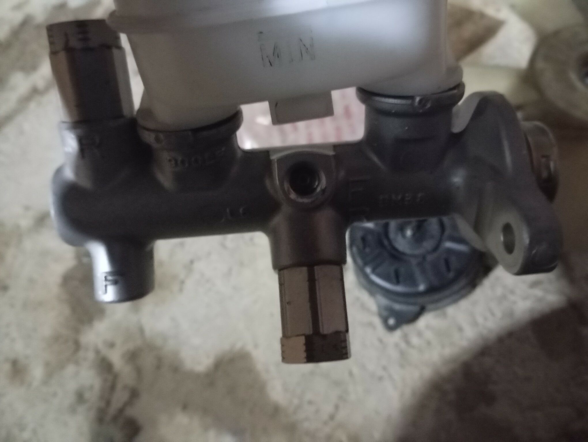 nisan suny 550 TMT - Bekrewe - img 1