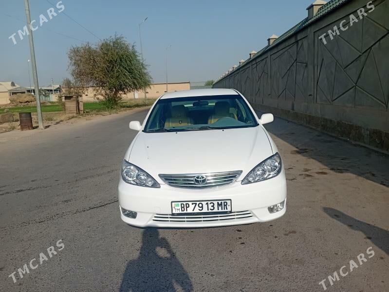 Toyota Camry 2004 - 190 000 TMT - Мары - img 1