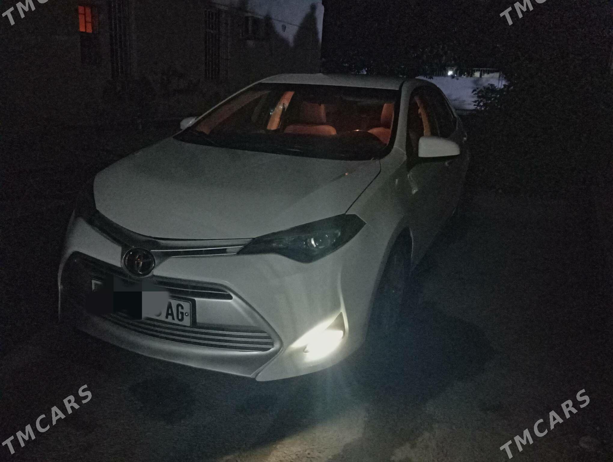 Toyota Corolla 2018 - 180 000 TMT - 30 мкр - img 2
