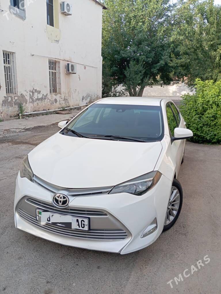 Toyota Corolla 2018 - 180 000 TMT - 30 мкр - img 3