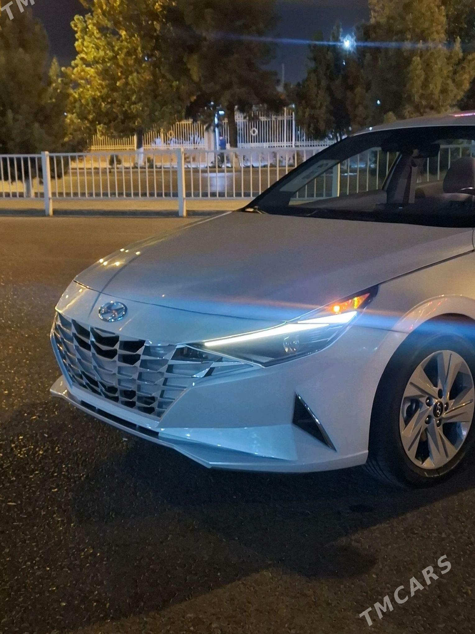 Hyundai Elantra 2022 - 245 000 TMT - Aşgabat - img 4