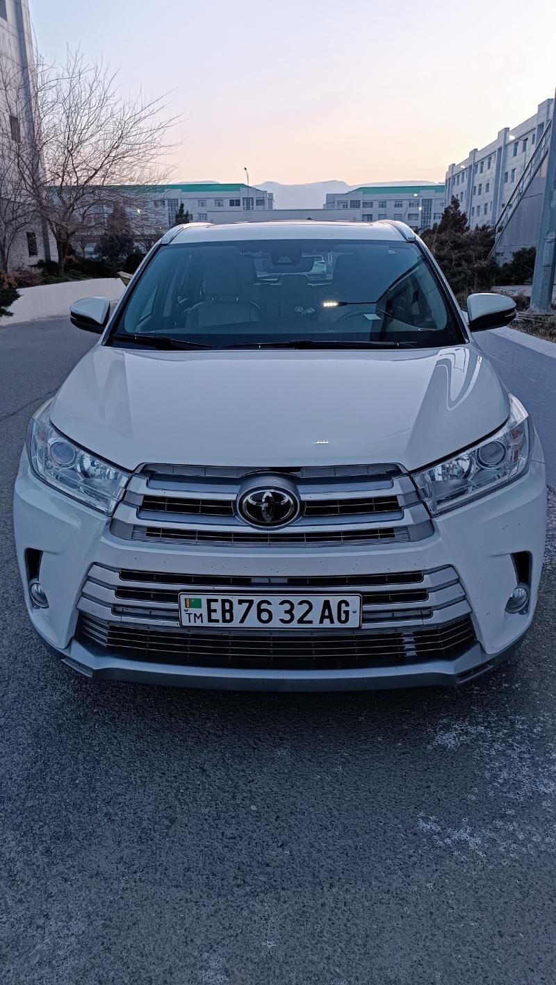 Toyota Highlander 2019 - 530 000 TMT - Ашхабад - img 1
