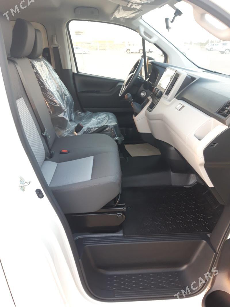 Toyota Hiace 2025 - 585 000 TMT - Aşgabat - img 6