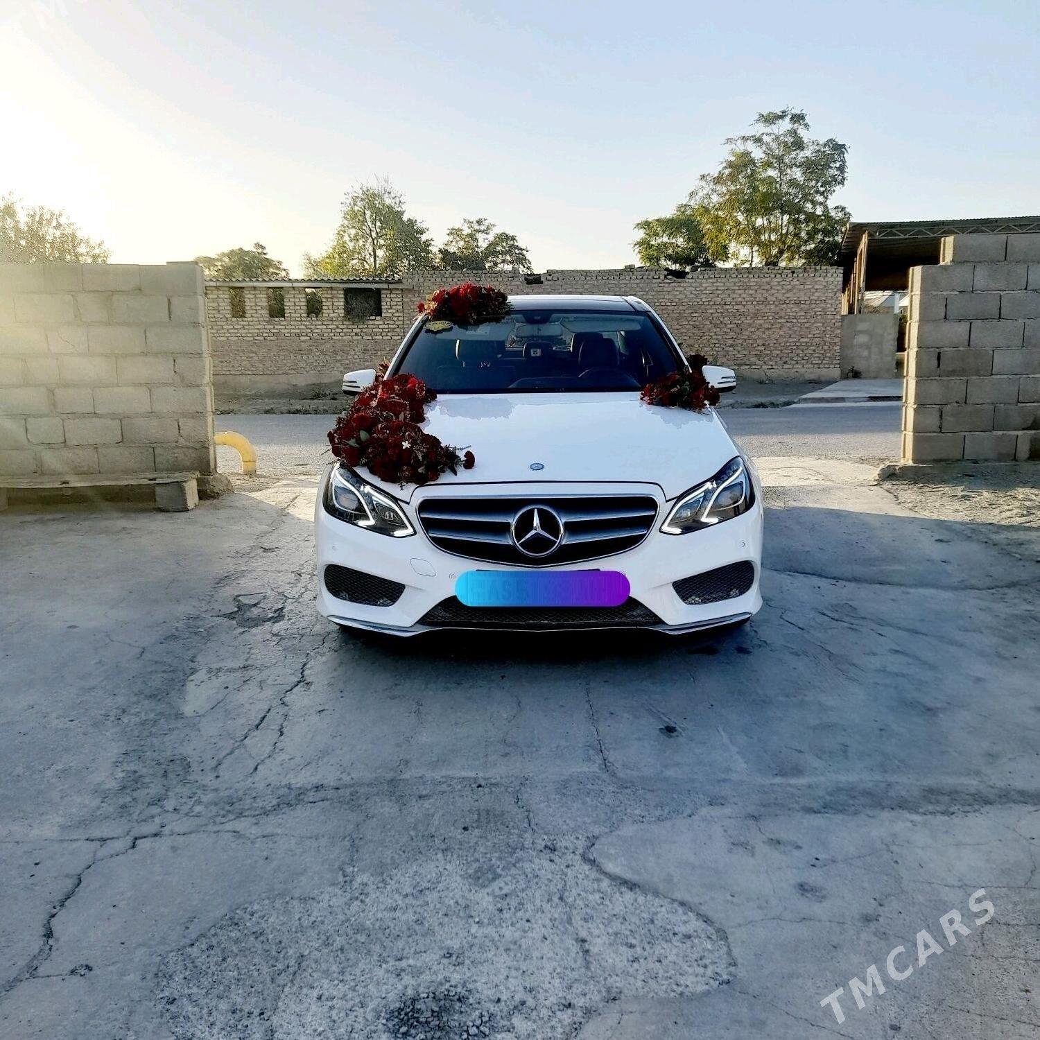 Mercedes-Benz E350 2010 - 255 000 TMT - Бахарден - img 3